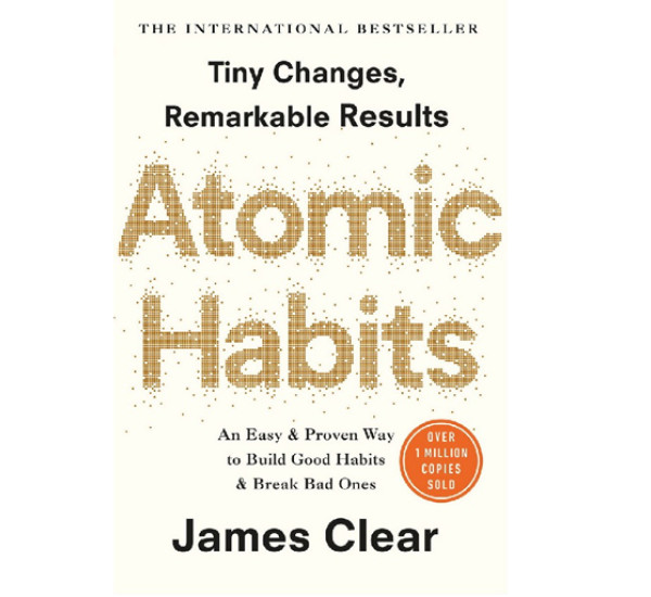 Atomic Habits (Pocket Edition) James Clear.