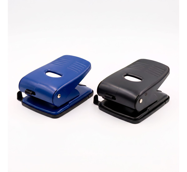 Дырокол DGG DG-6604