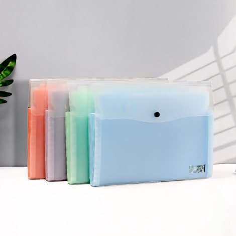 Папка на кнопке А-4 с разделителем 930712